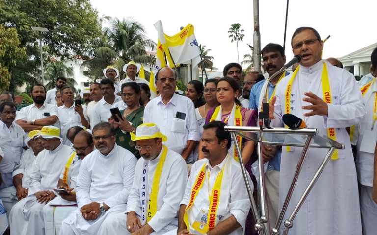 വോട്ട് ബാങ്ക് മുന്നിൽക്കണ്ട് ചില സമുദായങ്ങളെ തഴയുമ്പോഴാണ് സമത്വം ഇല്ലാതാകുന്നത്: മാർ തോമസ് തറയിൽ